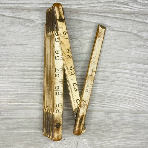 Vintage folding ruler / tape measure vintage construction / crafting tool decor - Picture 6 of 6